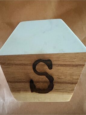 Hexagon Marble & Wood Coaster with 'S' Monogram - White and Natural Wood